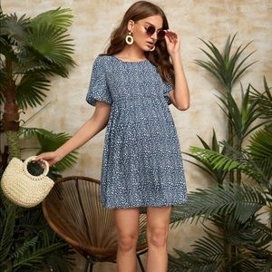 Blue white L maternity pattern dress